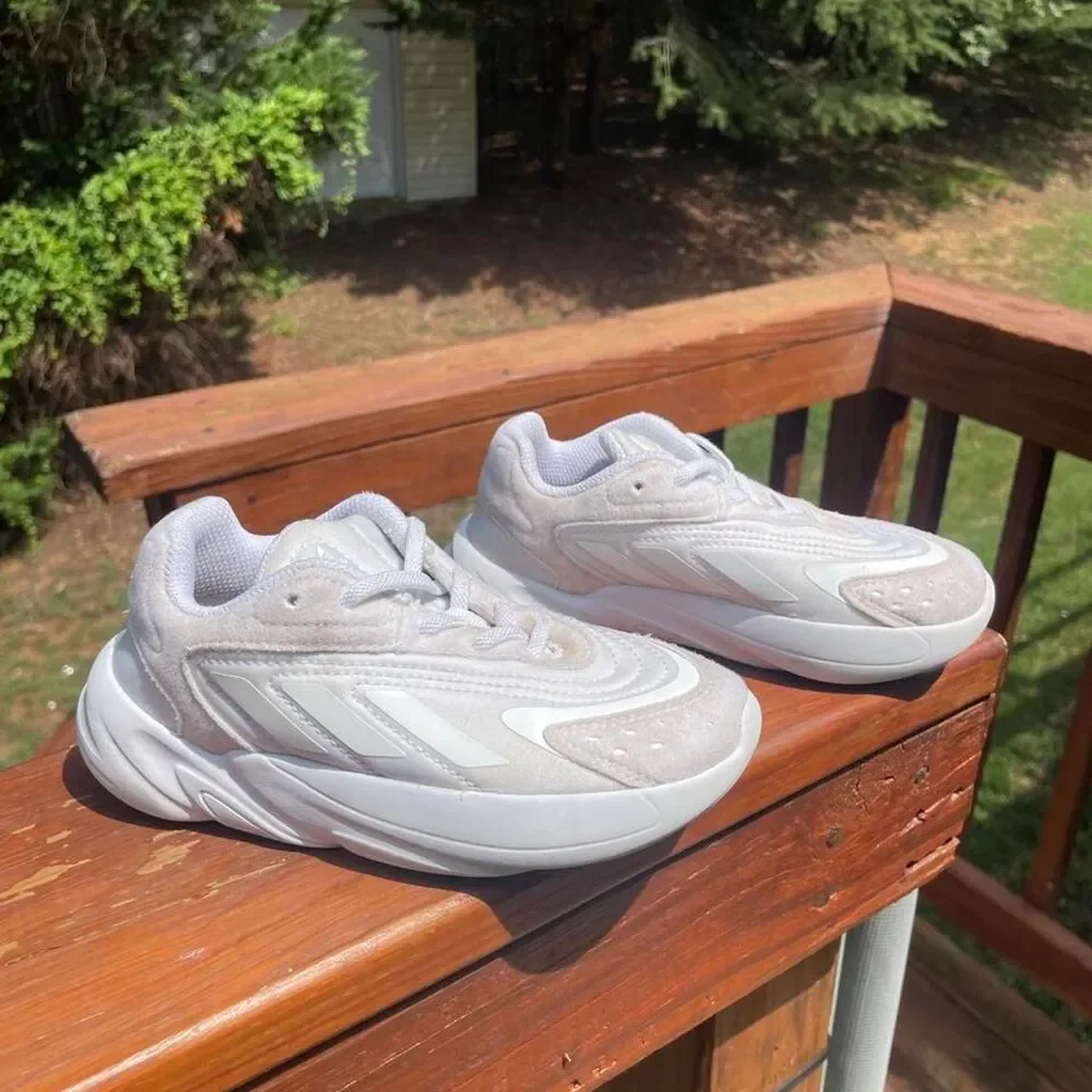 Adidas Ozelia Toddler 11 cream easy on sneakers